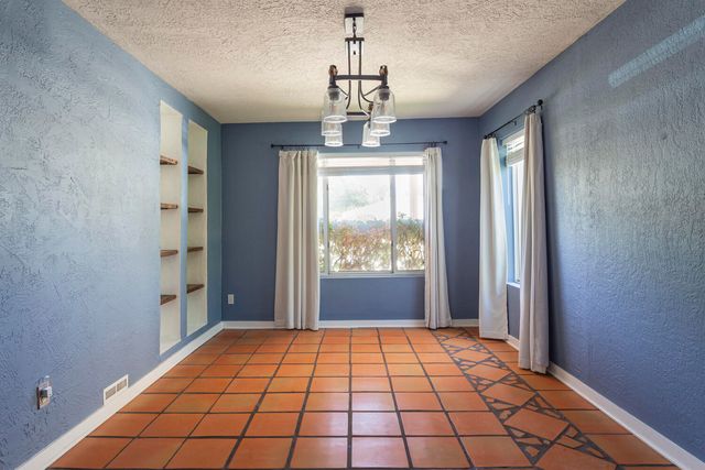 3915 Smith Avenue SE, Albuquerque, NM 87108