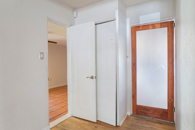 3915 Smith Avenue SE, Albuquerque, NM 87108