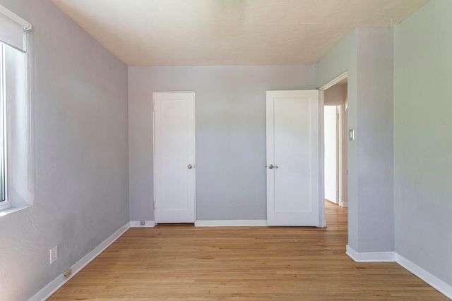 3915 Smith Avenue SE, Albuquerque, NM 87108
