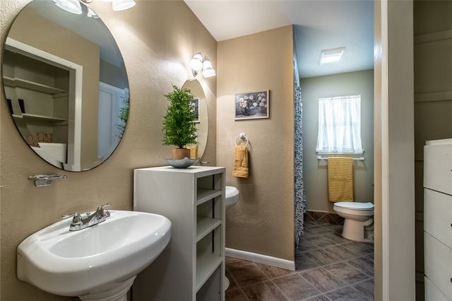 3201 Azores Dr, Corpus Christi, TX 78418