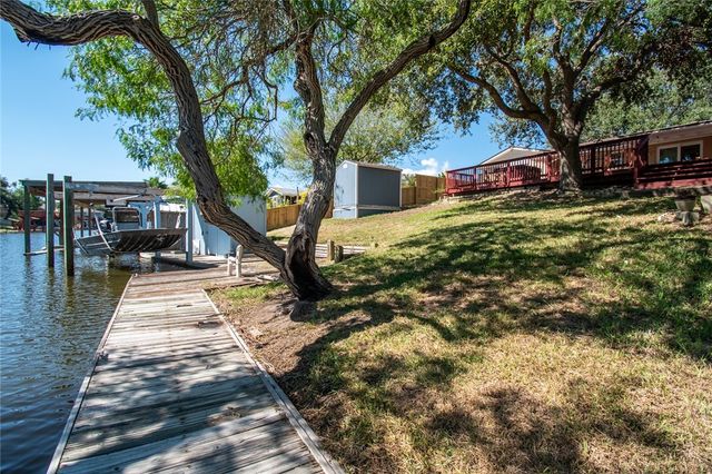 3201 Azores Dr, Corpus Christi, TX 78418