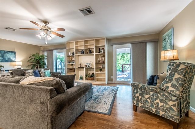 3201 Azores Dr, Corpus Christi, TX 78418