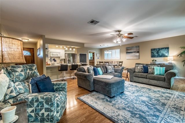 3201 Azores Dr, Corpus Christi, TX 78418