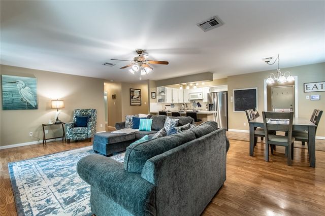 3201 Azores Dr, Corpus Christi, TX 78418