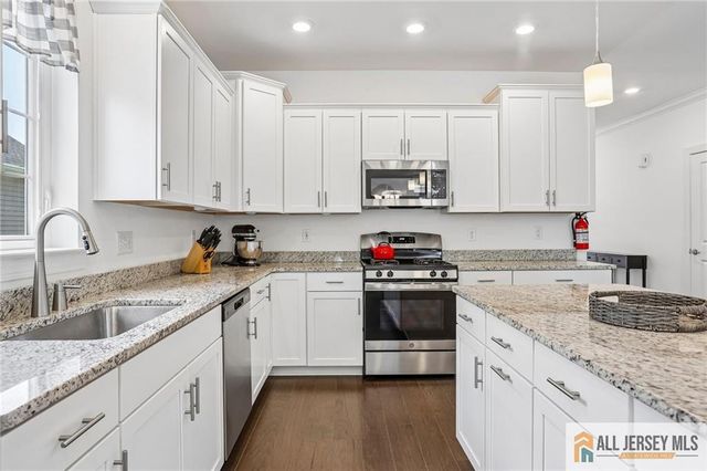 2 Pier Street, Eastampton, NJ 08060