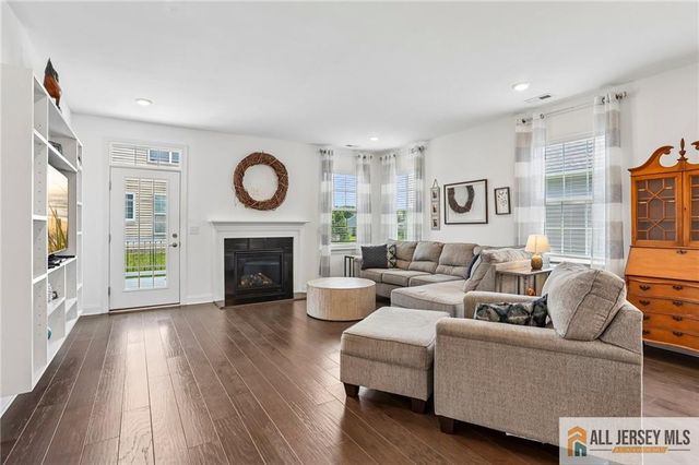 2 Pier Street, Eastampton, NJ 08060