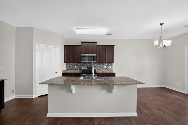 1961 Osprey Drive, Hampton, GA 30228