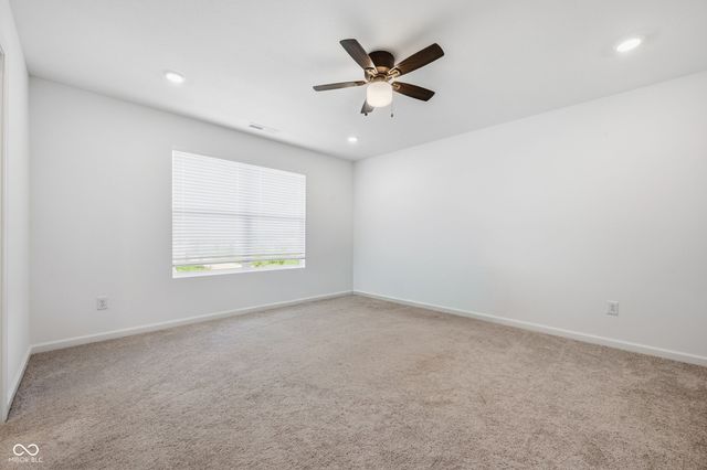 250 Evening Bay Court, Pendleton, IN 46064