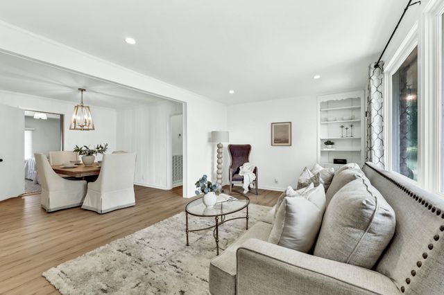 15 Bond St, Clarksville, TN 37040