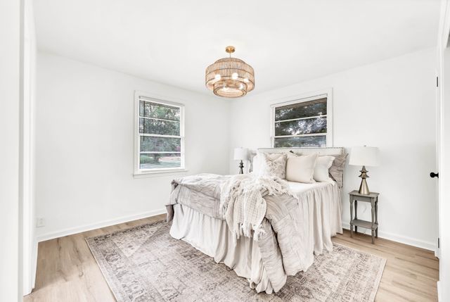 15 Bond St, Clarksville, TN 37040