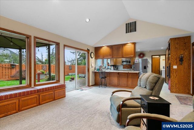 3310 NW Crocker Ln, Albany, OR 97321