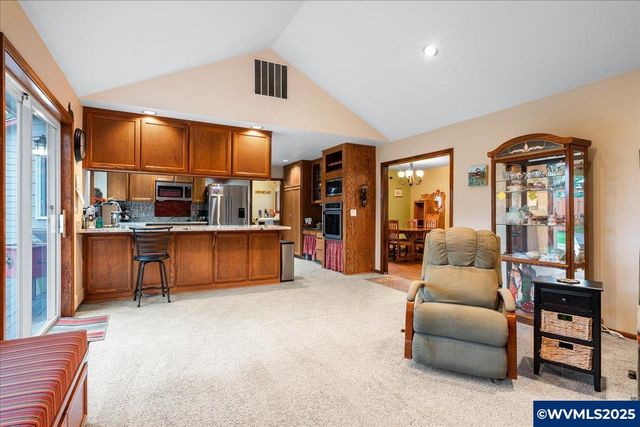 3310 NW Crocker Ln, Albany, OR 97321