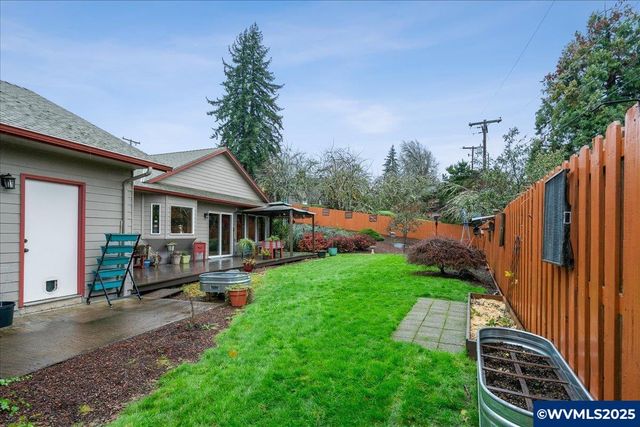 3310 NW Crocker Ln, Albany, OR 97321