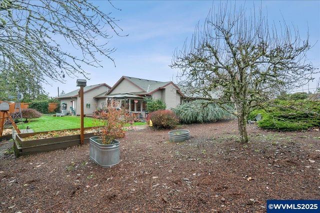 3310 NW Crocker Ln, Albany, OR 97321