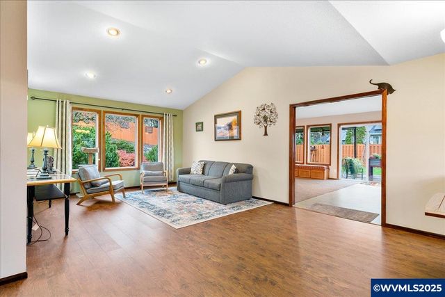 3310 NW Crocker Ln, Albany, OR 97321