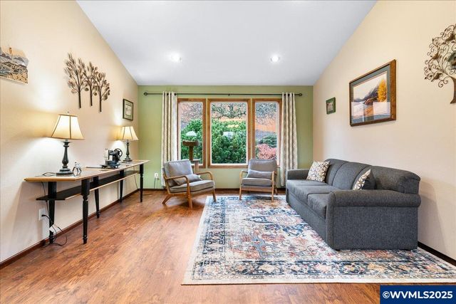 3310 NW Crocker Ln, Albany, OR 97321