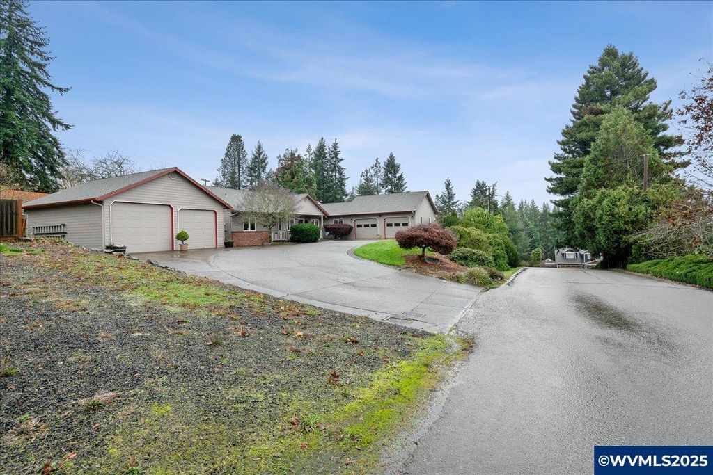 3310 NW Crocker Ln, Albany, OR 97321