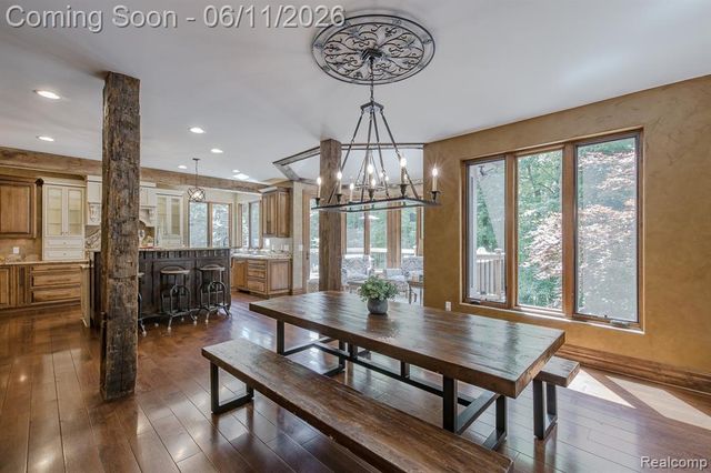6265 Crest Forest Court, Clarkston, MI 48348