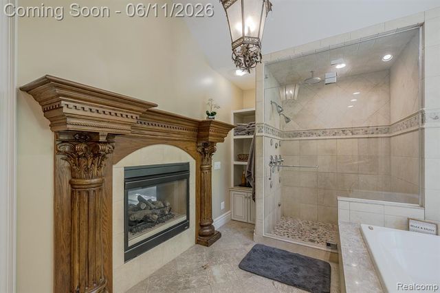 6265 Crest Forest Court, Clarkston, MI 48348
