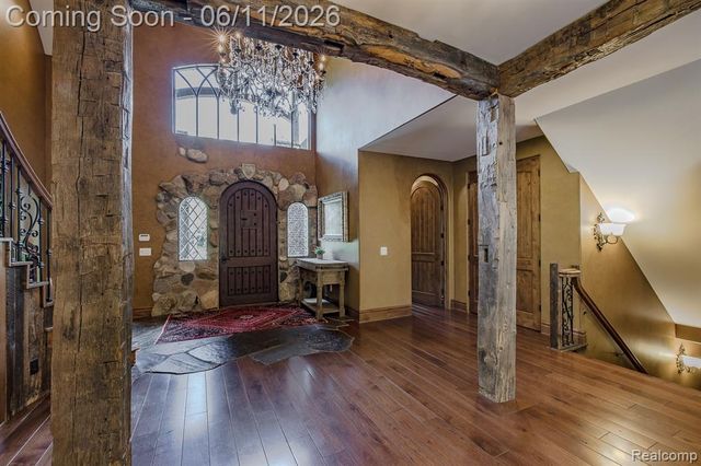 6265 Crest Forest Court, Clarkston, MI 48348