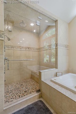 6265 Crest Forest Court, Clarkston, MI 48348
