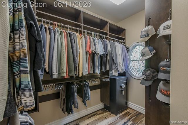 6265 Crest Forest Court, Clarkston, MI 48348