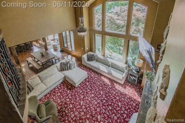 6265 Crest Forest Court, Clarkston, MI 48348