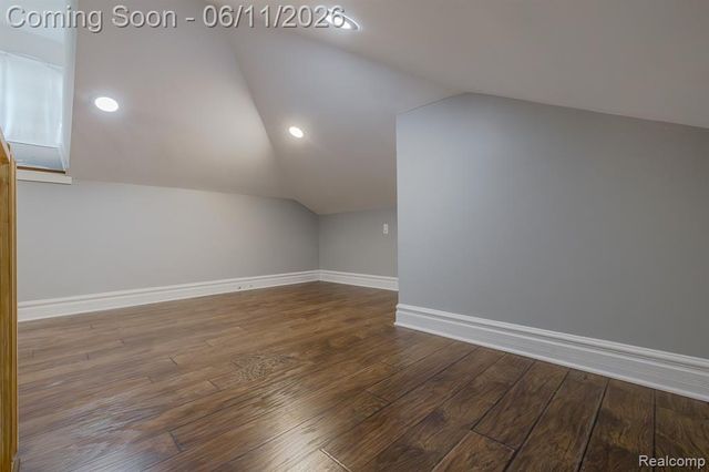 6265 Crest Forest Court, Clarkston, MI 48348