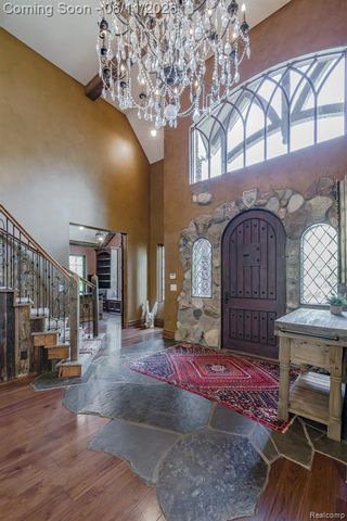 6265 Crest Forest Court, Clarkston, MI 48348