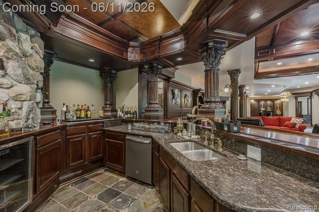 6265 Crest Forest Court, Clarkston, MI 48348