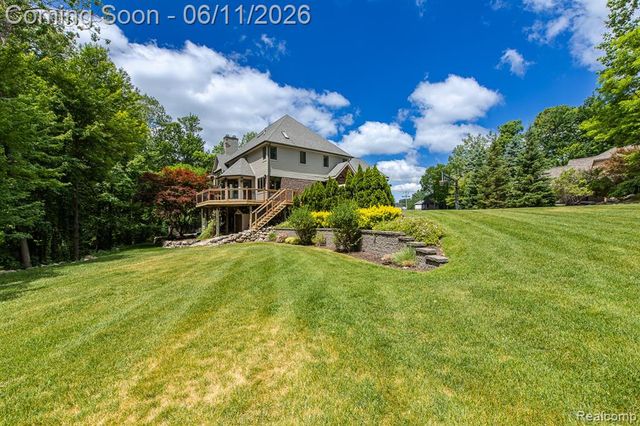 6265 Crest Forest Court, Clarkston, MI 48348