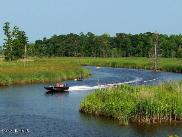 928 Bobby Brown Circle, Leland, NC 28451