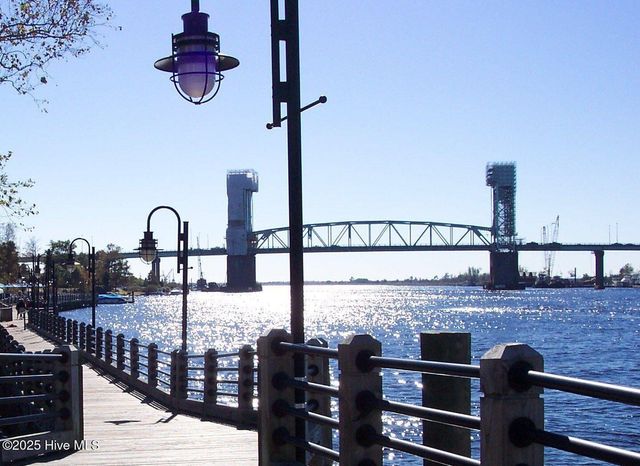 928 Bobby Brown Circle, Leland, NC 28451