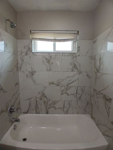 706 Goldwood Drive, Dallas, TX 75232