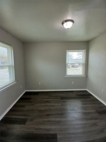 706 Goldwood Drive, Dallas, TX 75232