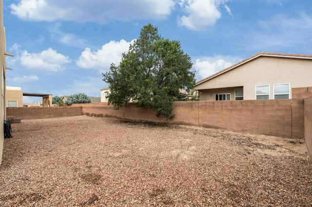 1909 Caramesa Drive SE, Rio Rancho, NM 87124