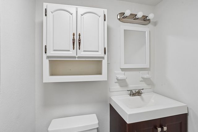 237 Hovenden Ave, Brockton, MA 02302