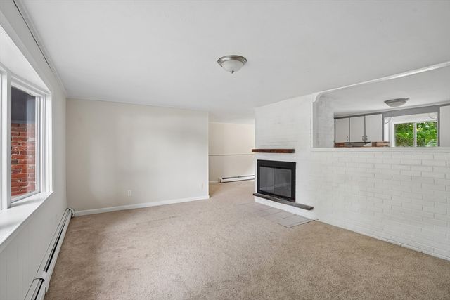 237 Hovenden Ave, Brockton, MA 02302