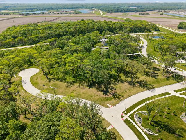 1581 Timber Lane, West Des Moines, IA 50266