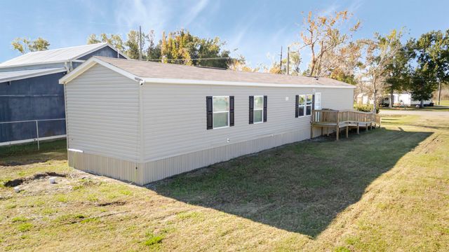 1240 Coteau Rd, Houma, LA 70364