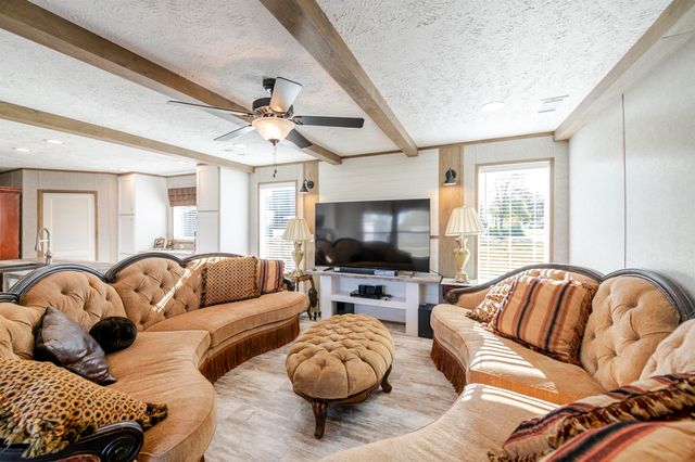 1240 Coteau Rd, Houma, LA 70364