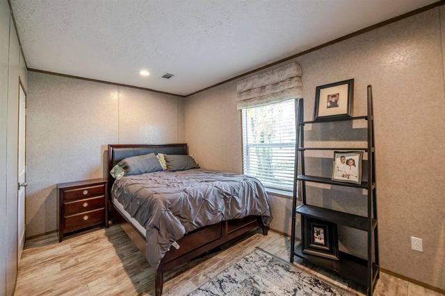 1240 Coteau Rd, Houma, LA 70364