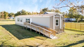 1240 Coteau Rd, Houma, LA 70364