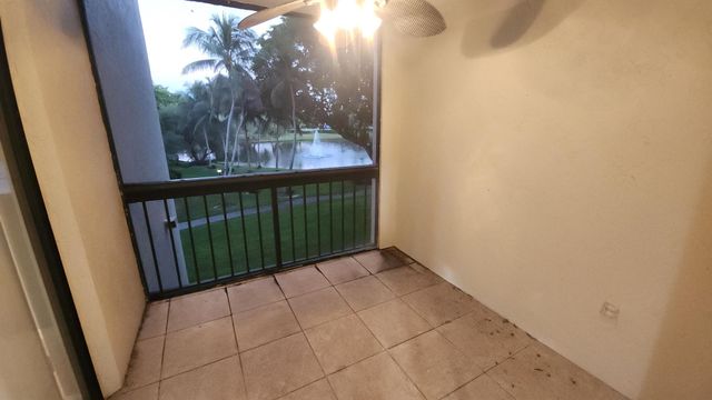 2025 Lavers Circle D303, Delray Beach, FL 33444
