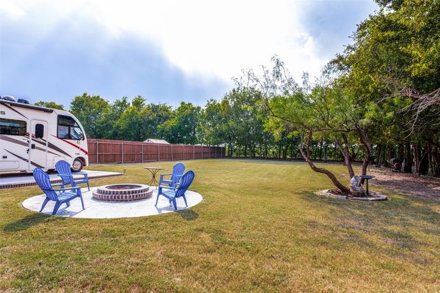 2040 Carlisle Drive, Crowley, TX 76036