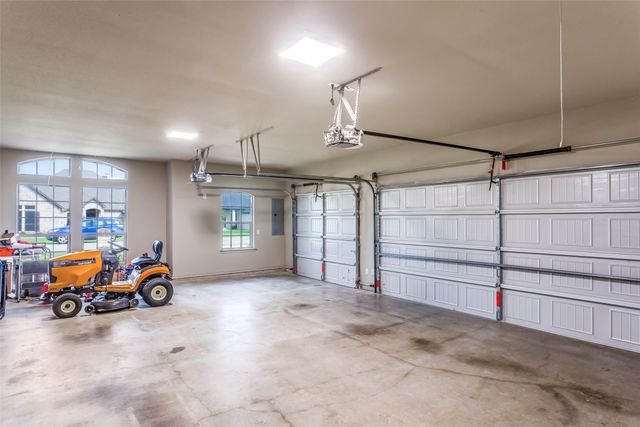 2040 Carlisle Drive, Crowley, TX 76036