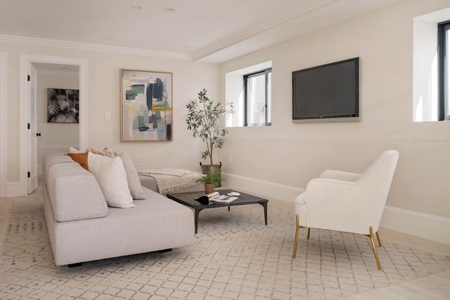 133 Fayerweather Street 133, Cambridge, MA 02138