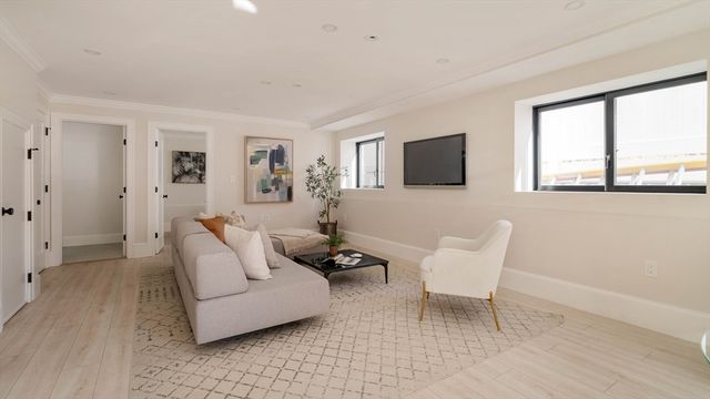 133 Fayerweather Street 133, Cambridge, MA 02138