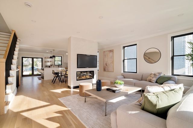 133 Fayerweather Street 133, Cambridge, MA 02138