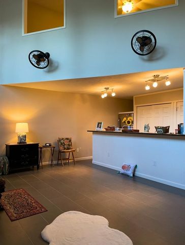 24474 Country Club Drive, Huntsville, TX 77320